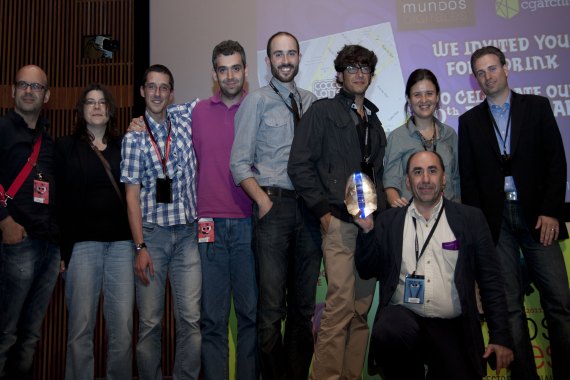 Un proyecto gallego que permite recorrer la catedral de Santiago, ganador en los 3D Awards, scan of the page