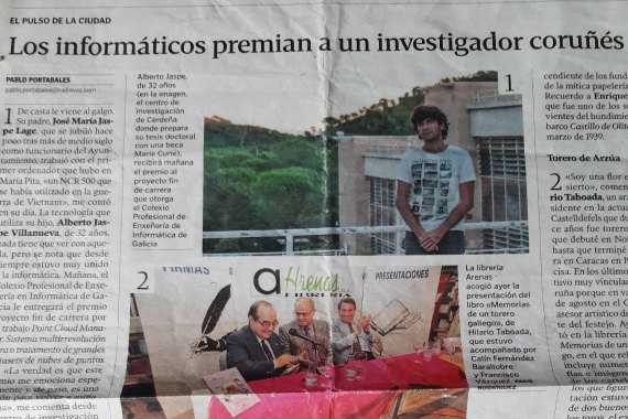 Los informáticos premian a un investigador coruñés, scan of the page